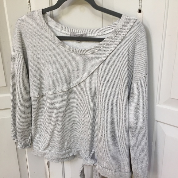 Grey & Gray Striped Cropped Sweatshirt - Picture 9 of 14